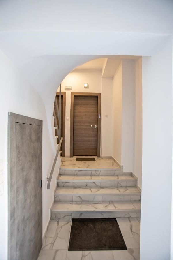 Raise Kifisias Serviced Apartments Athens Ngoại thất bức ảnh